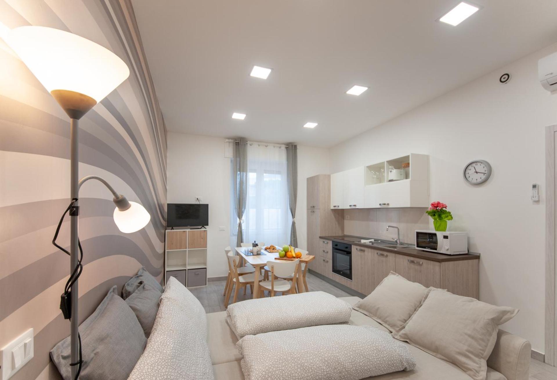 Nicoletta Rivieraholiday Albenga Exterior foto